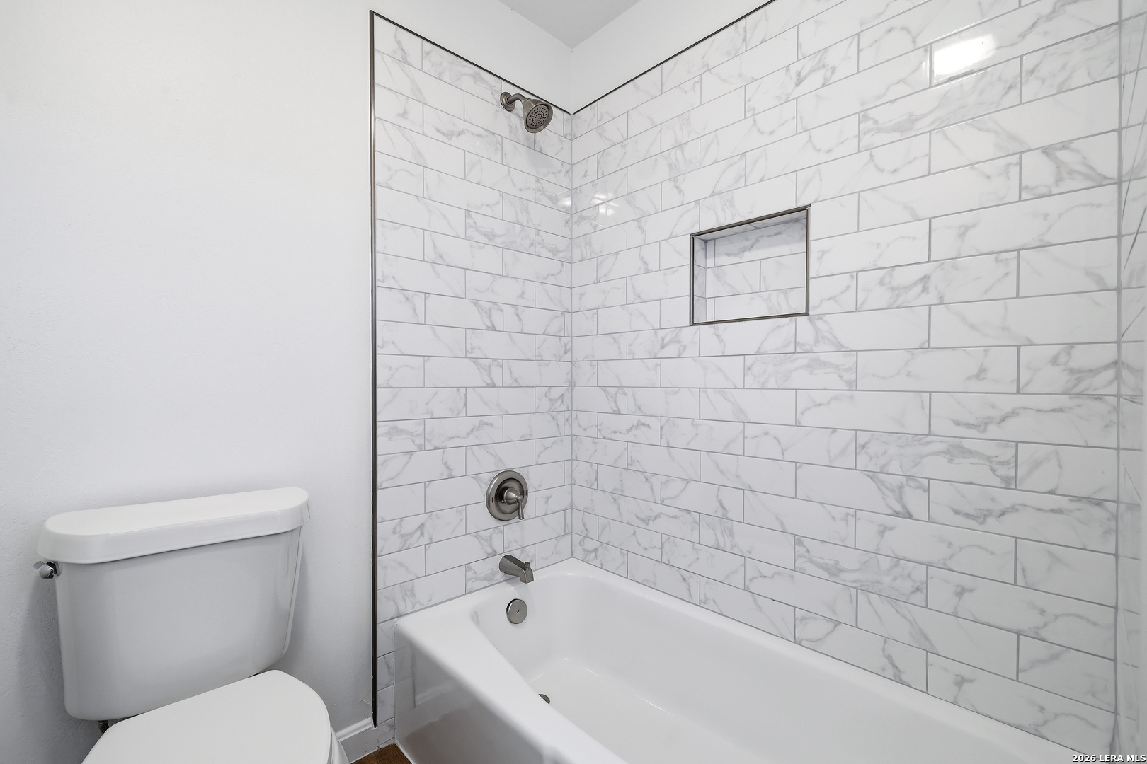 1239 Arizona Ash Street San Antonio TX 78232