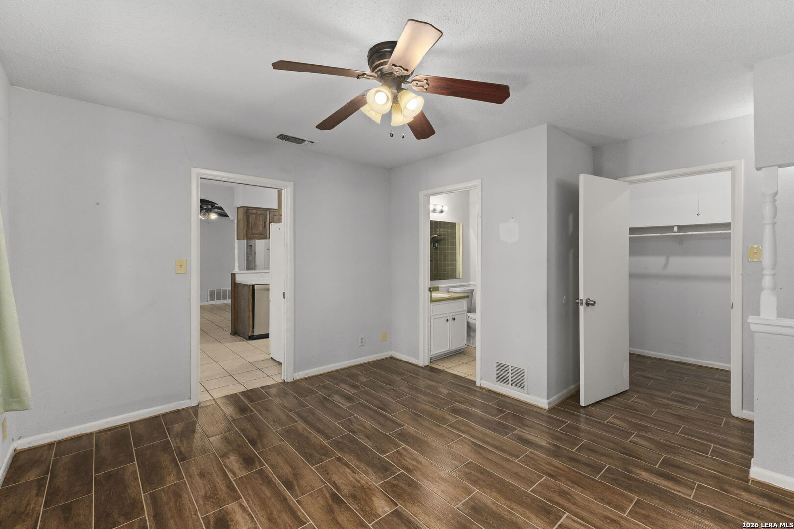 6711 Yellow Rose Street Leon Valley TX 78238