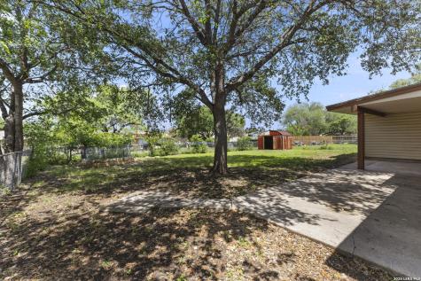 6711 Yellow Rose Street Leon Valley TX 78238