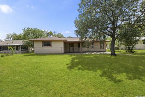 6711 Yellow Rose Street Leon Valley TX 78238