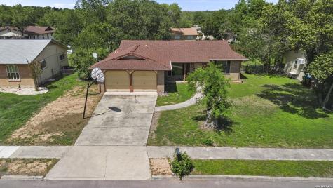 6711 Yellow Rose Street Leon Valley TX 78238