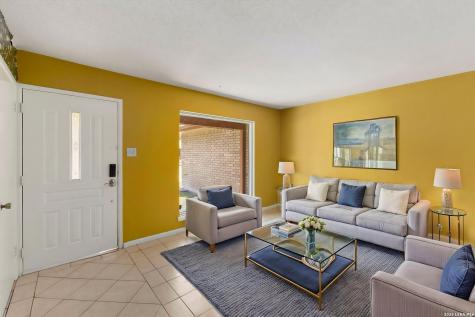 6711 Yellow Rose Street Leon Valley TX 78238