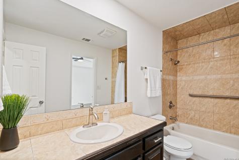 159 W Skyview Del Rio TX 78840