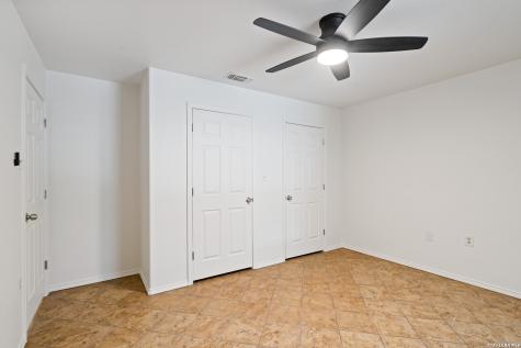 159 W Skyview Del Rio TX 78840
