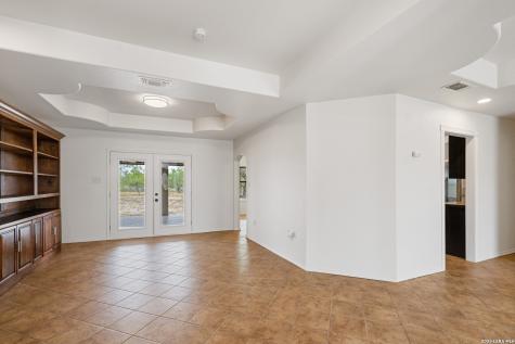 159 W Skyview Del Rio TX 78840
