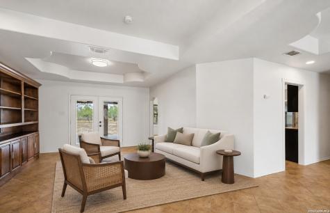 159 W Skyview Del Rio TX 78840
