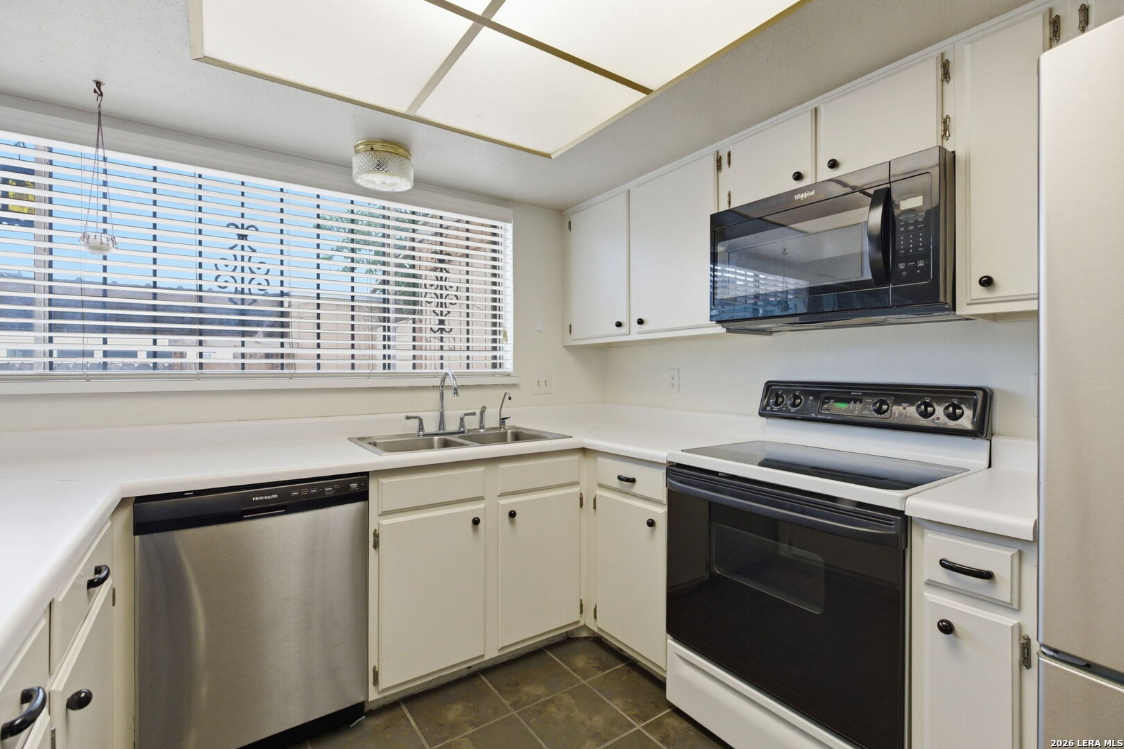 6746 Crown Ridge San Antonio TX 78239