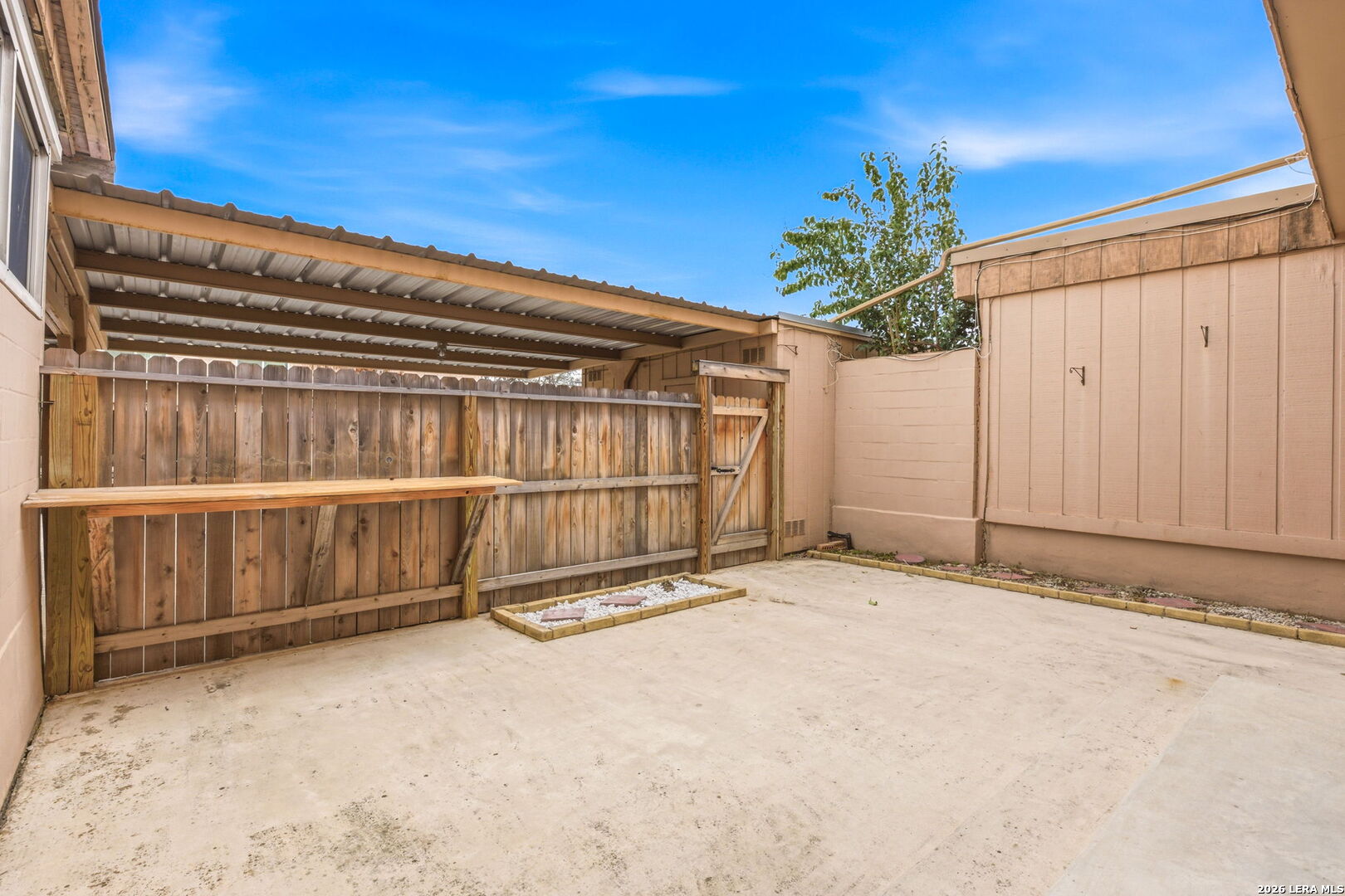 6746 Crown Ridge San Antonio TX 78239