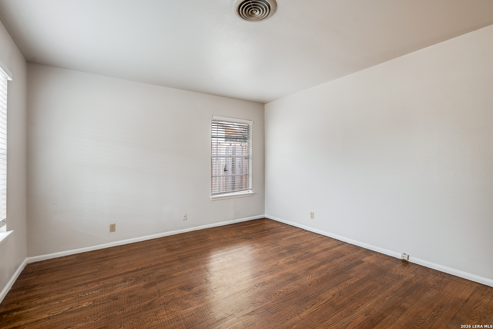 1706 Corita San Antonio TX 78209