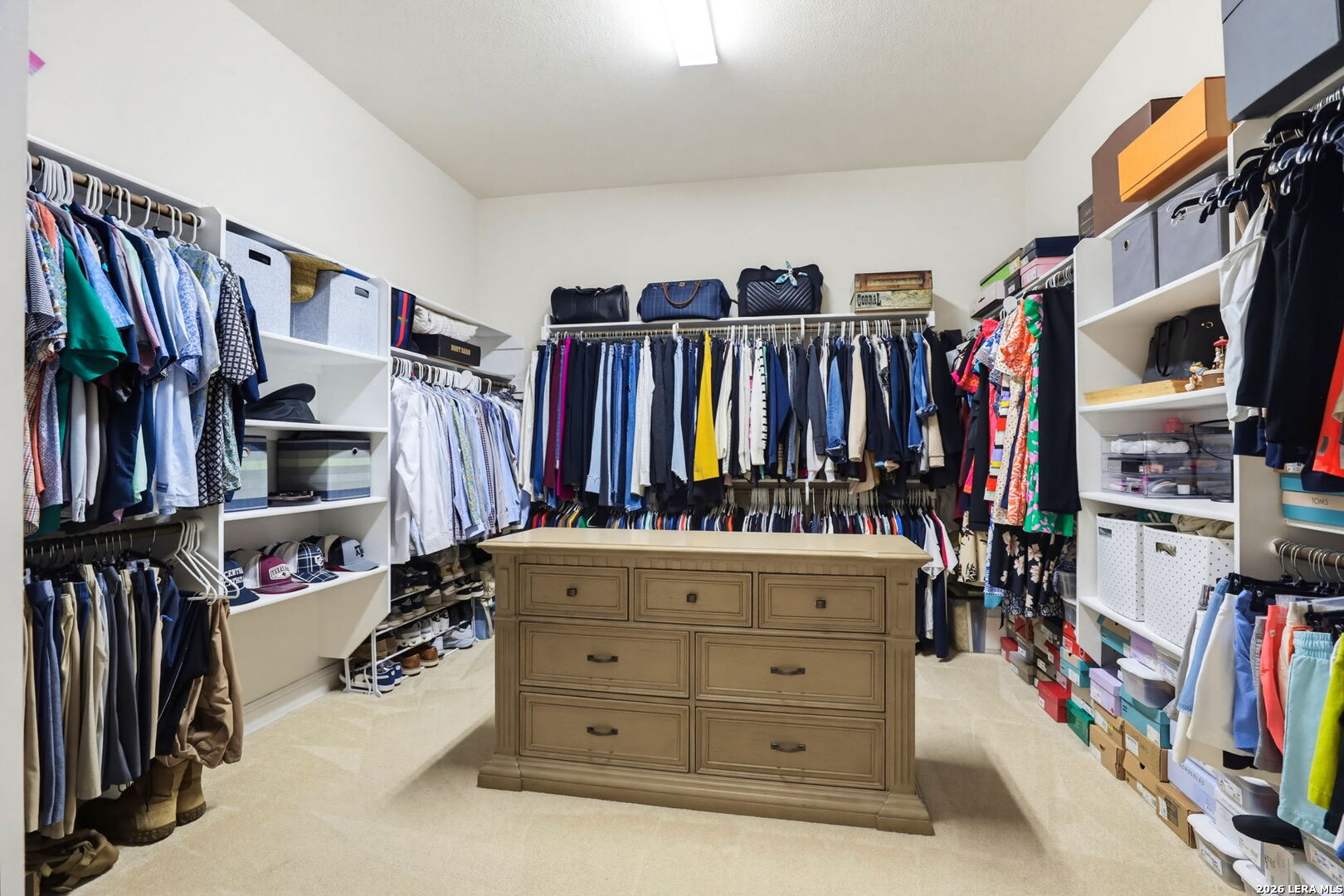 1715 Slumber Pass San Antonio TX 78260