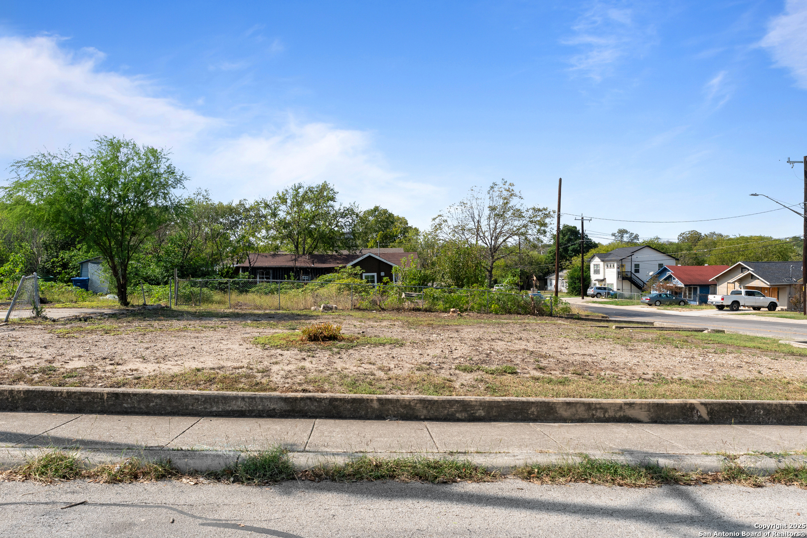 2658 E Commerce Street San Antonio TX 78203