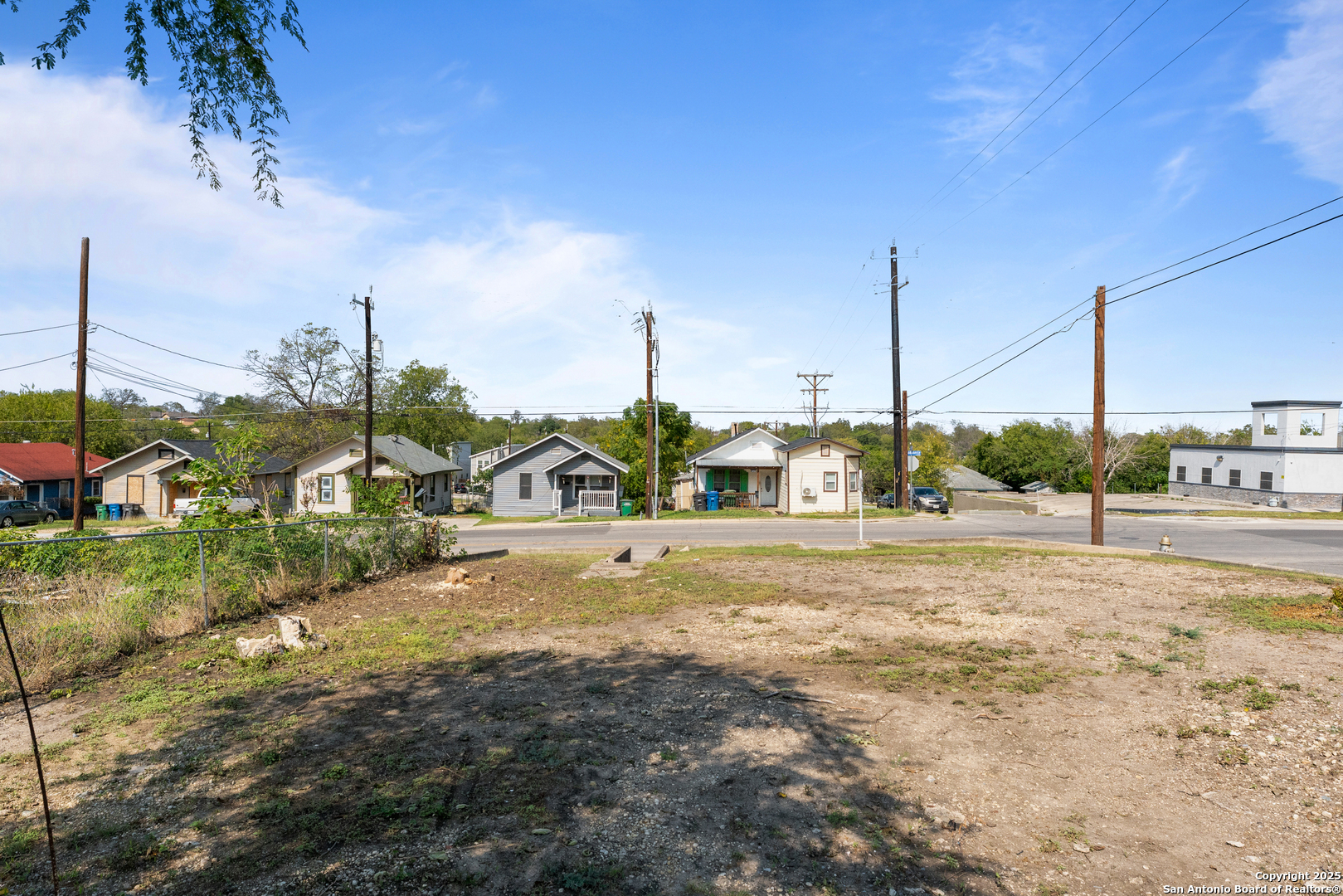 2658 E Commerce Street San Antonio TX 78203