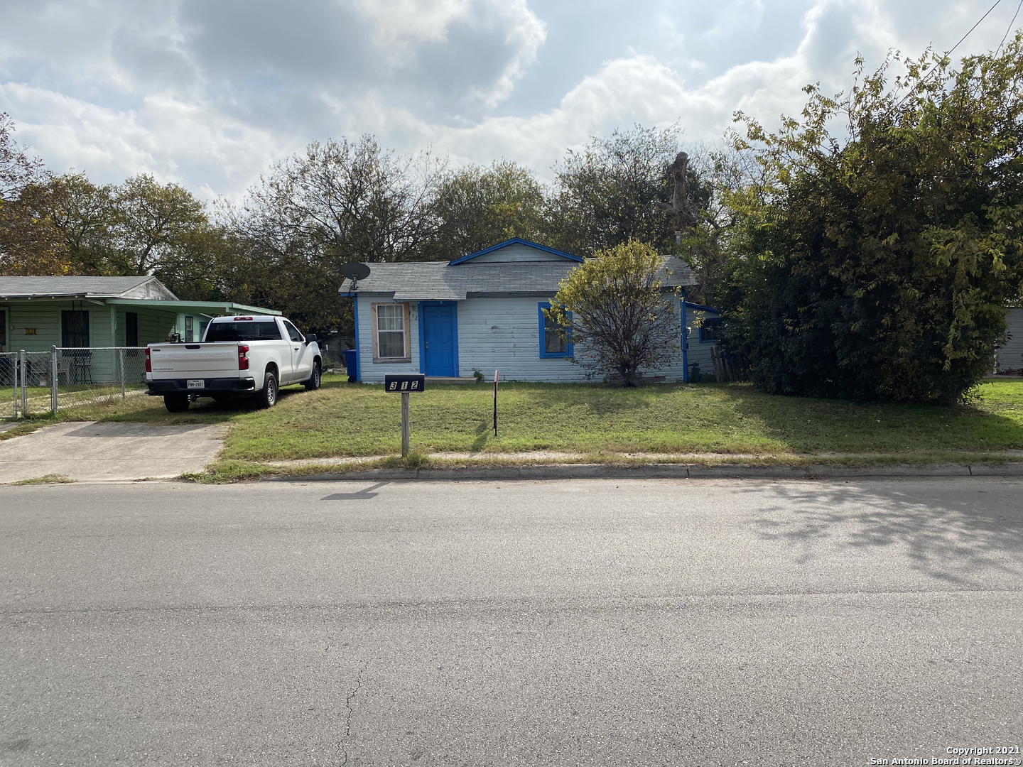 312 Grosvenor Street San Antonio TX 78221