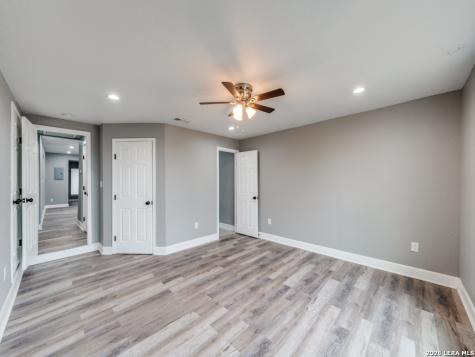 945 Potomac San Antonio TX 78202