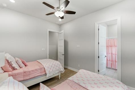3731 Las Casitas San Antonio TX 78261