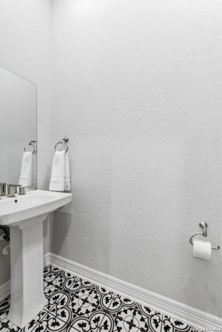 3731 Las Casitas San Antonio TX 78261