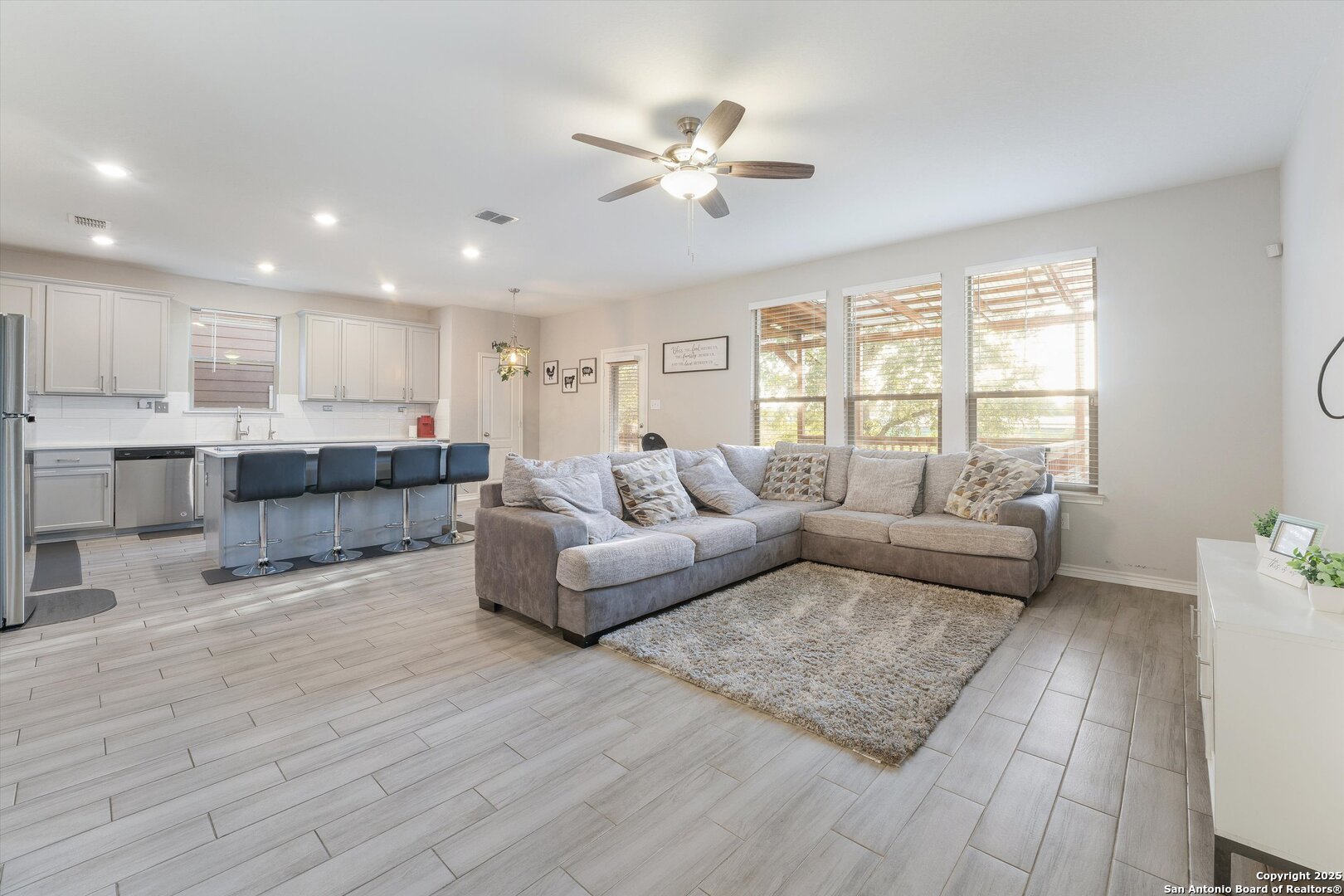 1623 Iron Creek San Antonio TX 78245