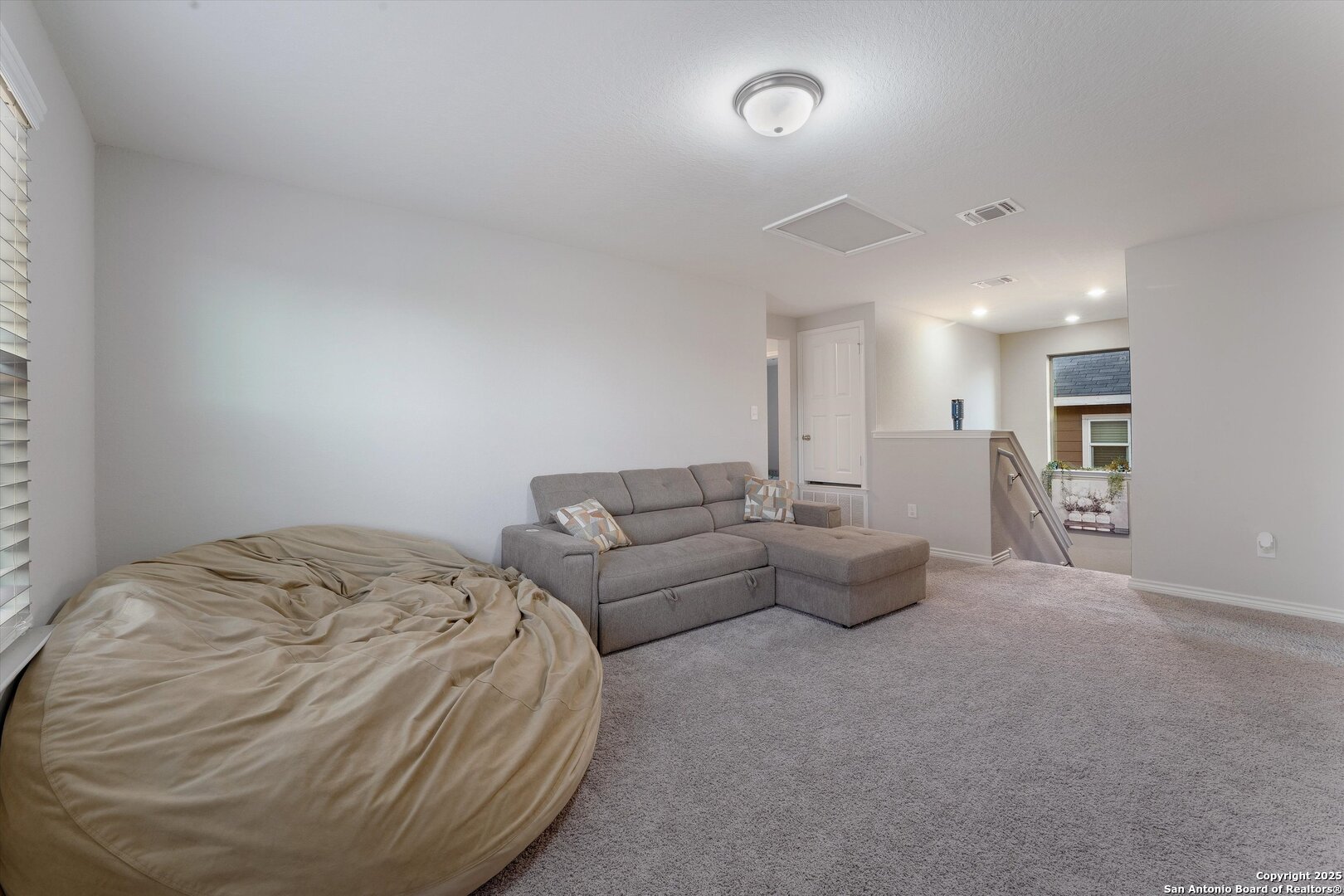 1623 Iron Creek San Antonio TX 78245