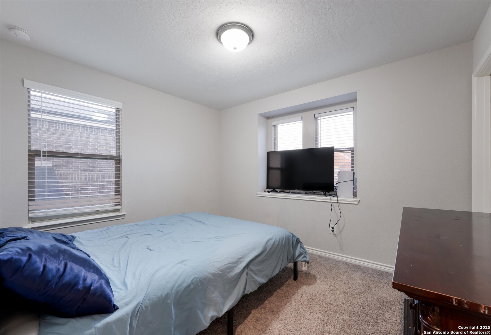 1623 Iron Creek San Antonio TX 78245