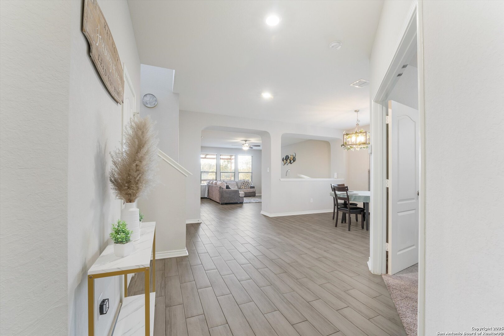 1623 Iron Creek San Antonio TX 78245