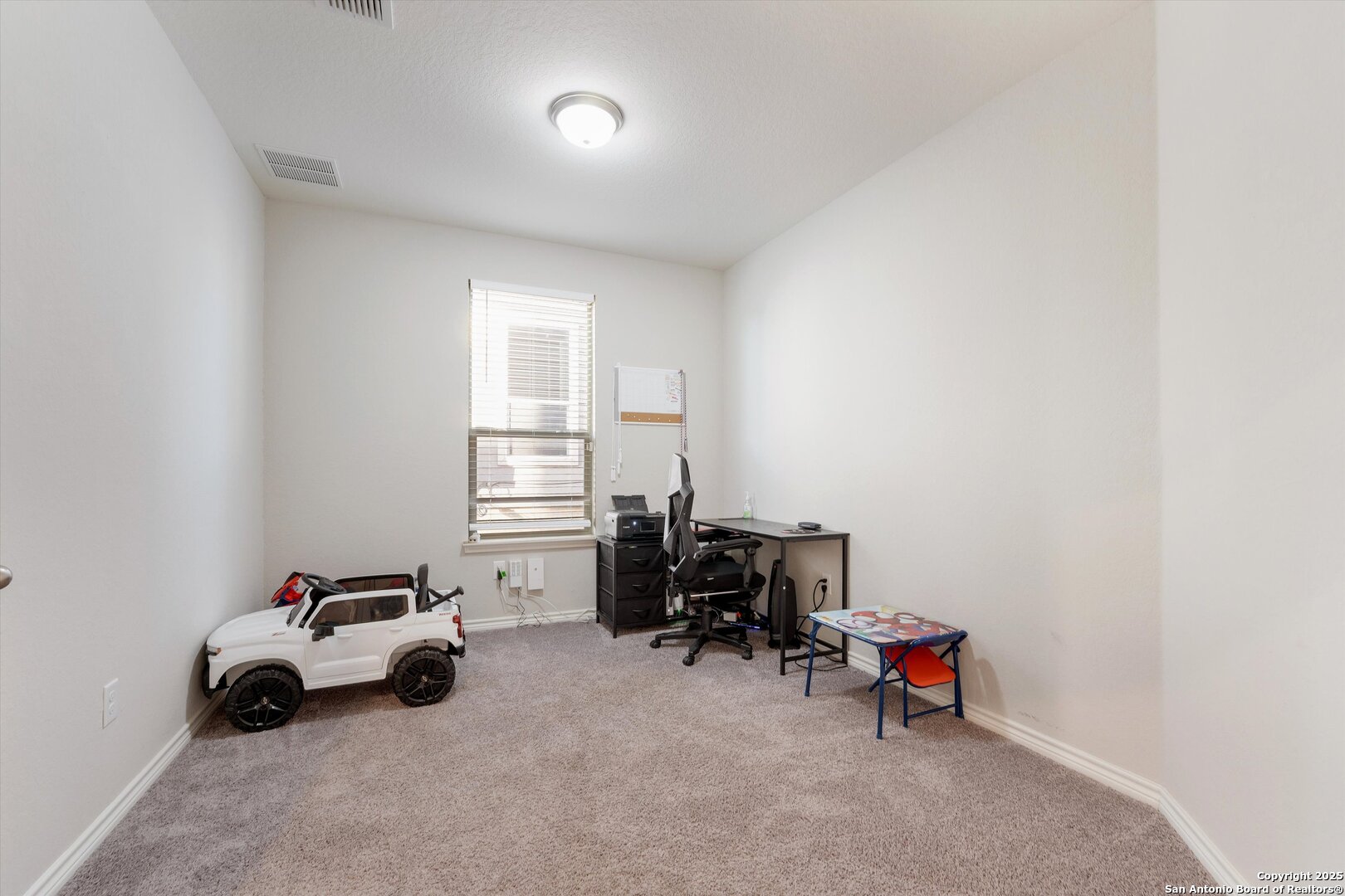1623 Iron Creek San Antonio TX 78245