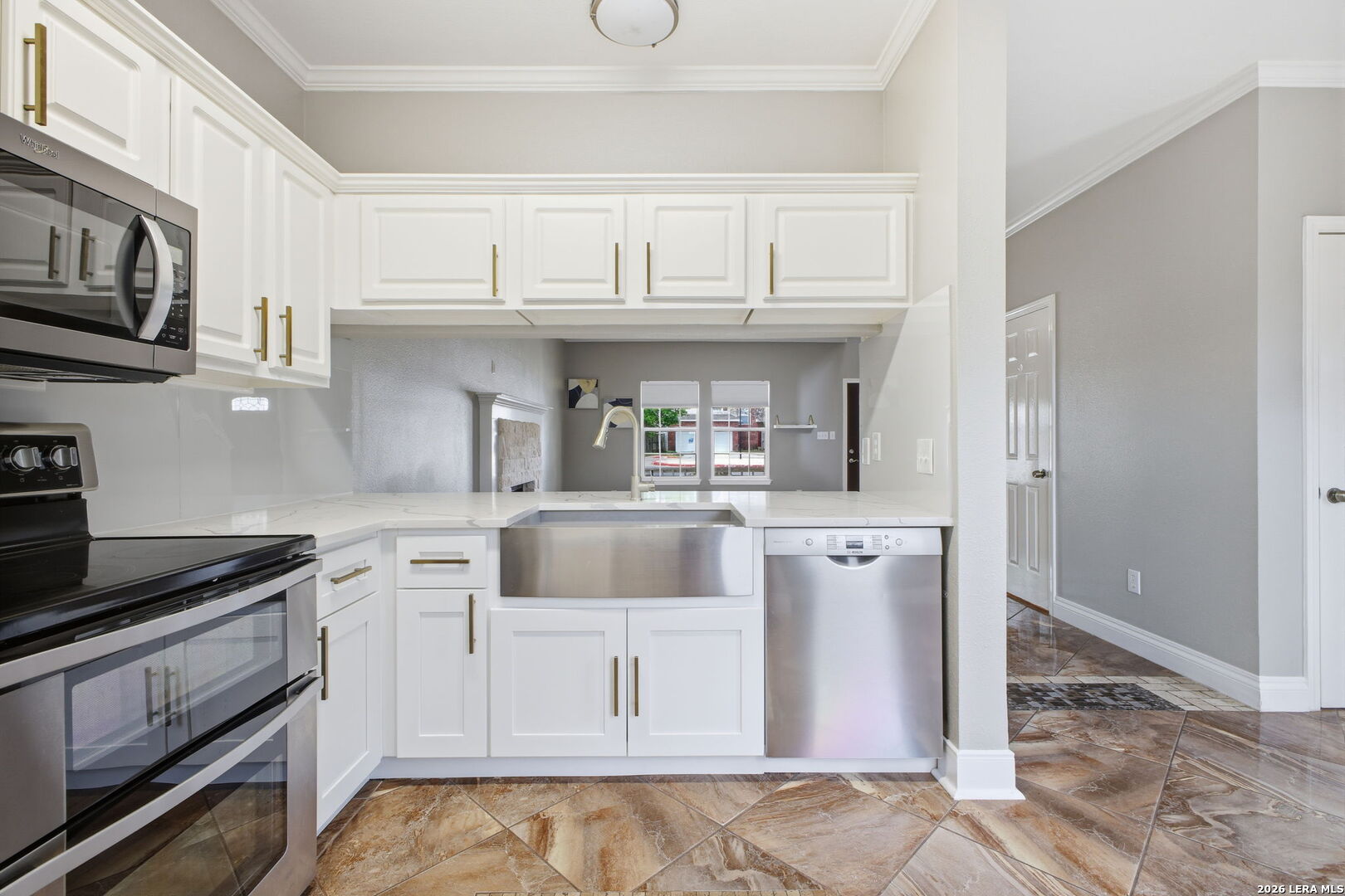 21810 Goldcrest San Antonio TX 78260