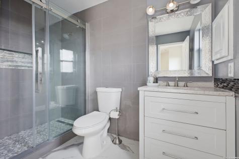 21810 Goldcrest San Antonio TX 78260