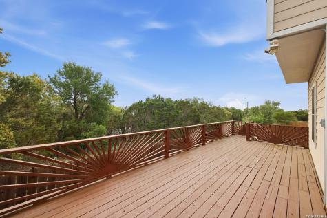 21810 Goldcrest San Antonio TX 78260
