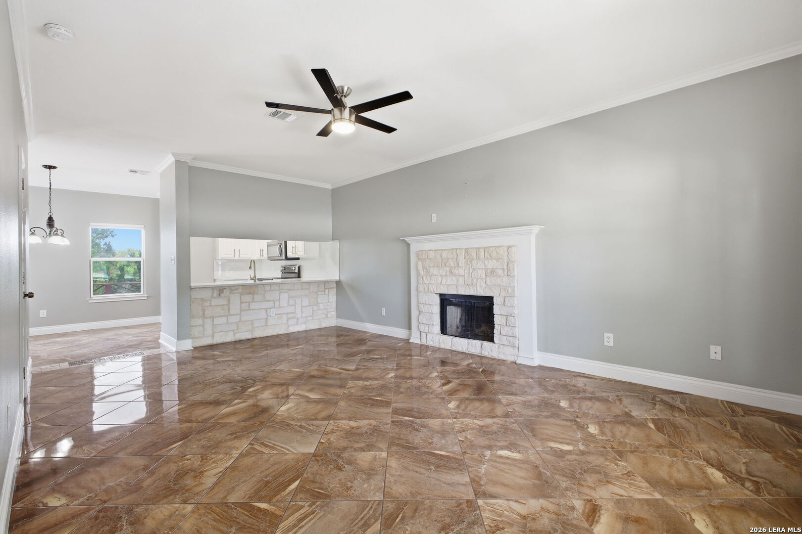 21810 Goldcrest San Antonio TX 78260