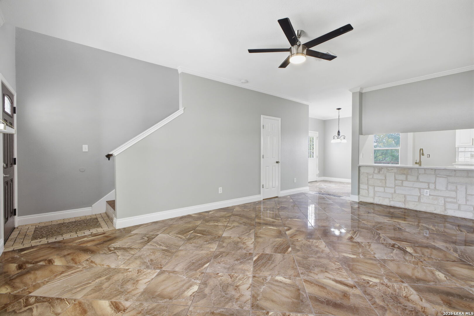 21810 Goldcrest San Antonio TX 78260