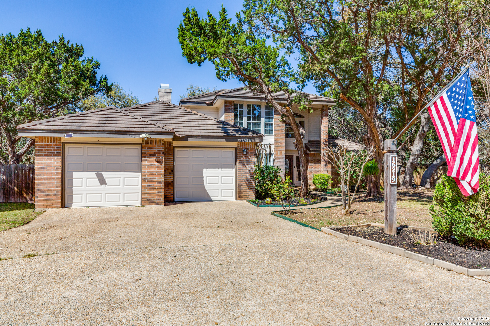 16219 Santa Cathrena San Antonio TX 78232