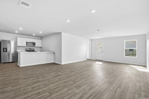 2222 Dry Moss Way San Antonio TX 78224