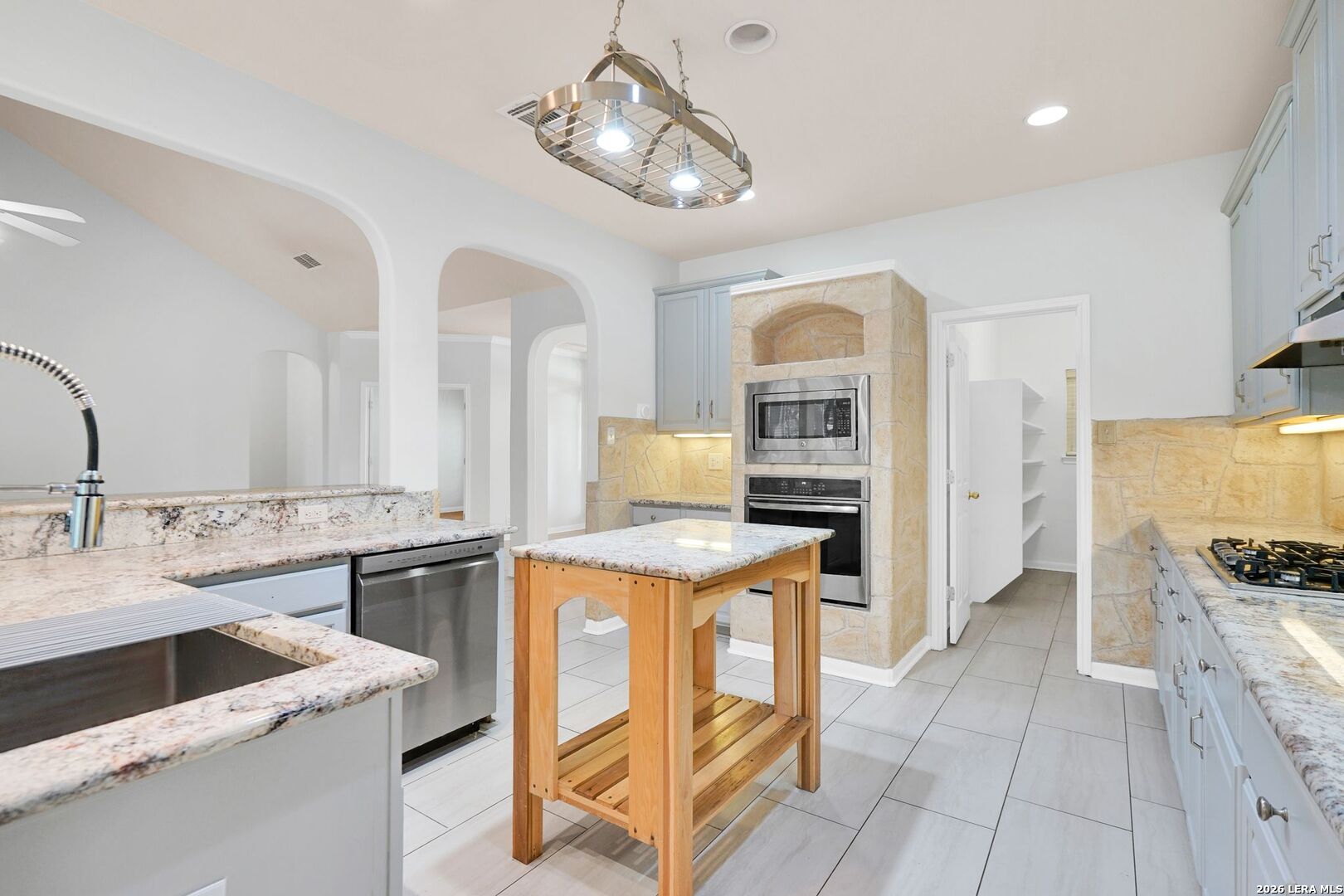 9631 Maytum Circle Helotes TX 78023