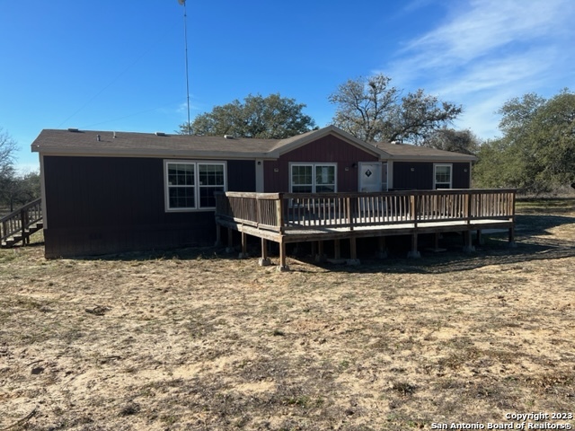 1128 County Road 6723 Natalia TX 78059