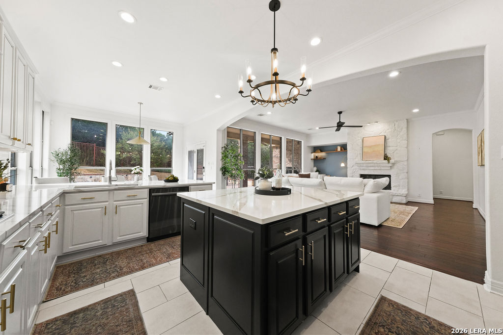 21703 Givenchy San Antonio TX 78256