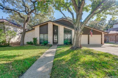 8834 Shady Winds San Antonio TX 78254