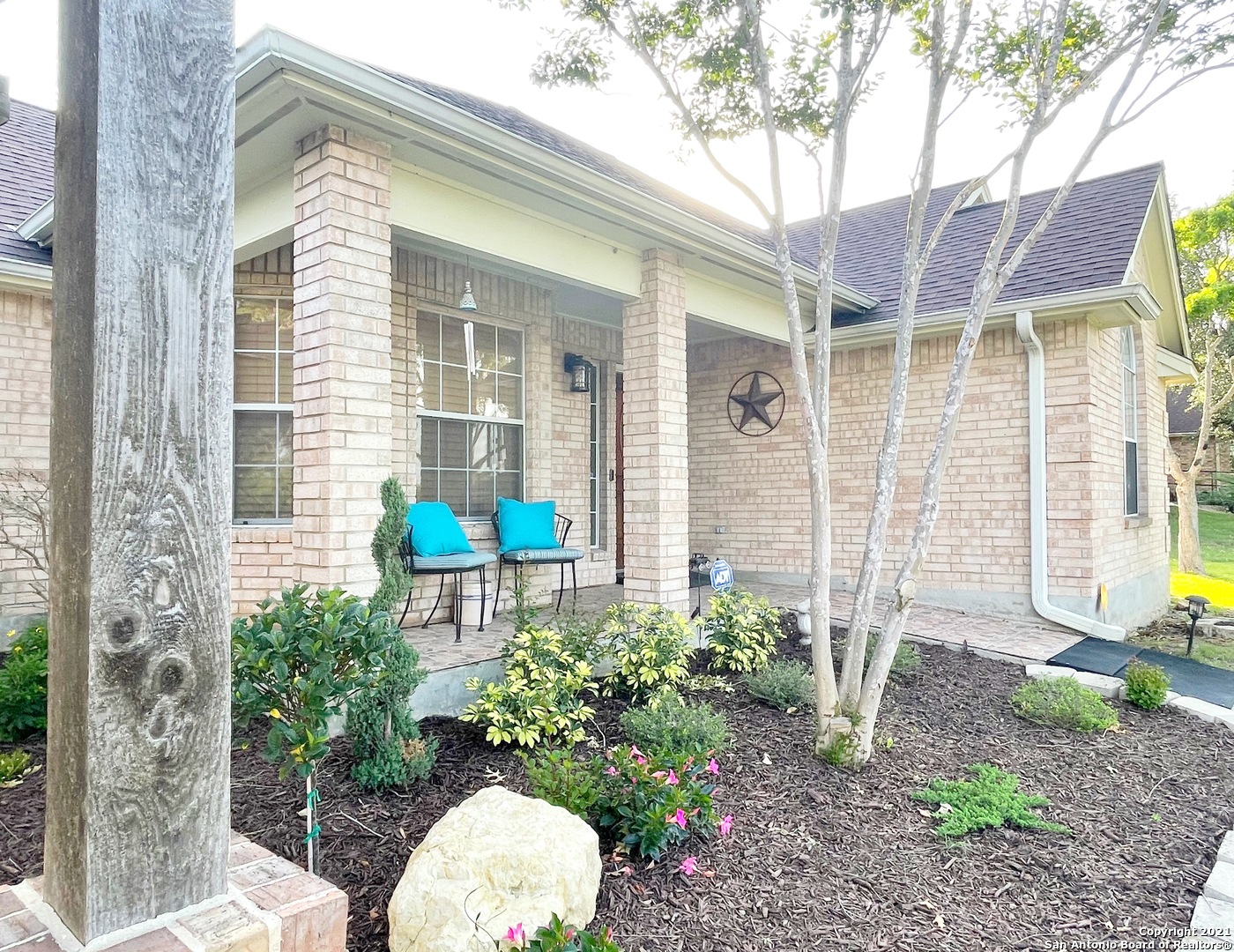 118 River Knoll Castroville TX 78009