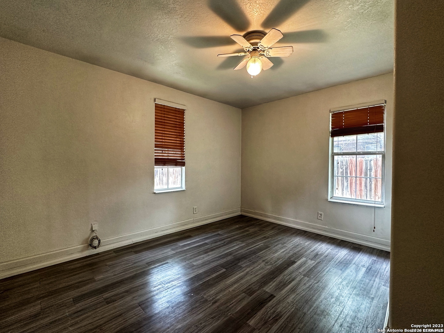 10B Fm 473 Comfort TX 78013