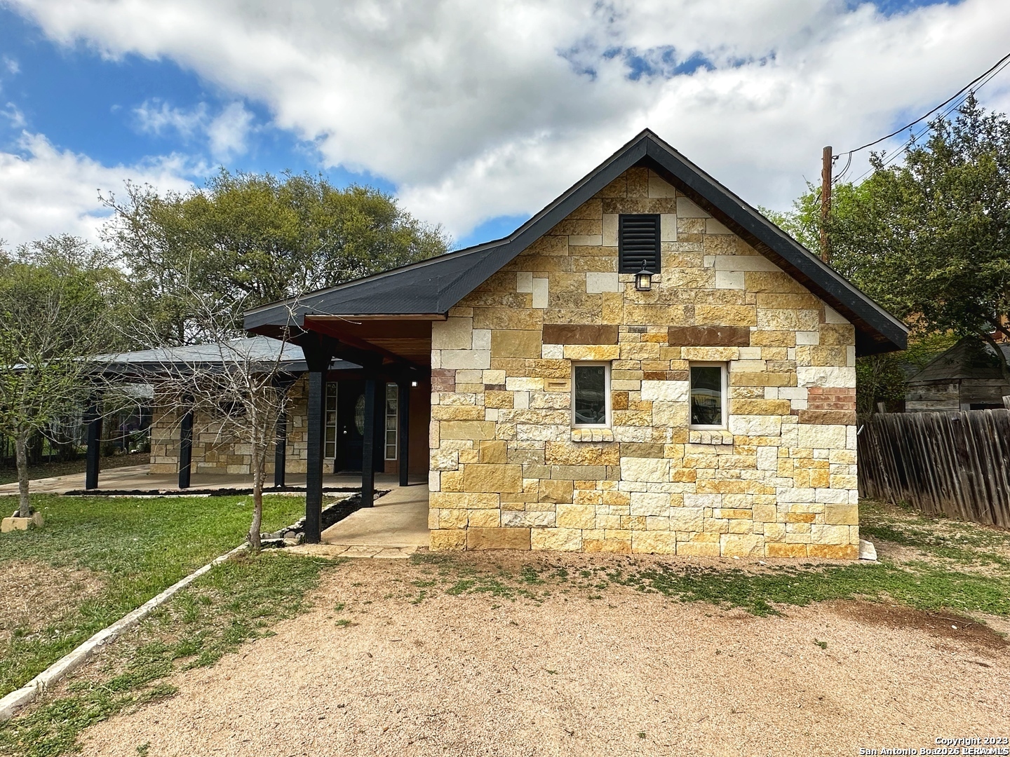 10B Fm 473 Comfort TX 78013
