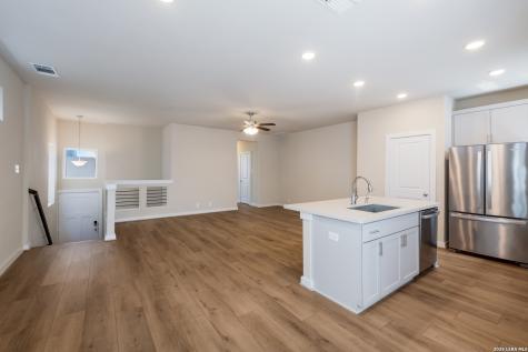6446 Babcock Road San Antonio TX 78249