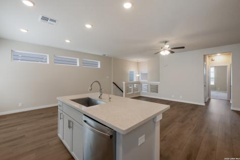6446 Babcock Road San Antonio TX 78249