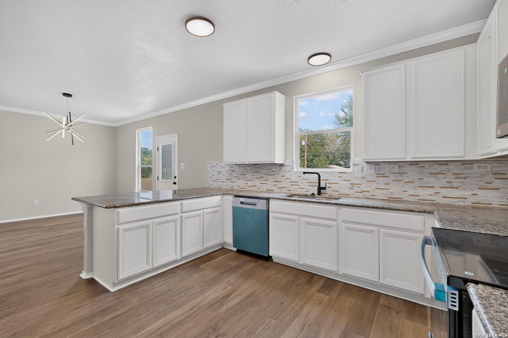 203 Pleasanton Springs San Antonio TX 78221