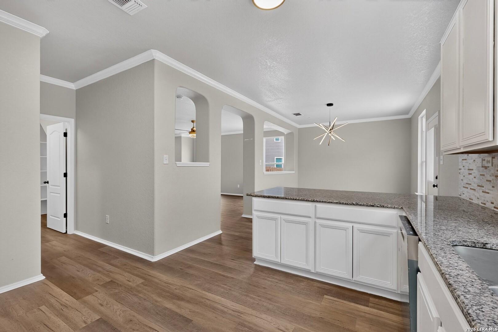 203 Pleasanton Springs San Antonio TX 78221