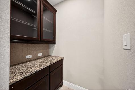 12715 Canadian River San Antonio TX 78253