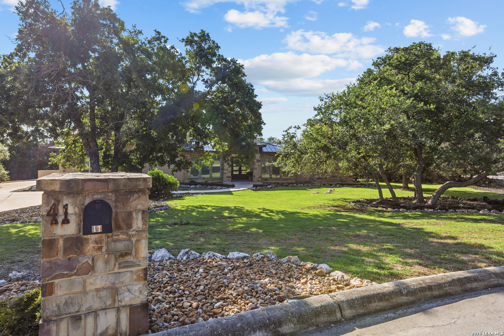 41 Woodland View Fair Oaks Ranch TX 78015