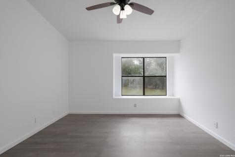 6098 Glacier Sun Drive San Antonio TX 78244
