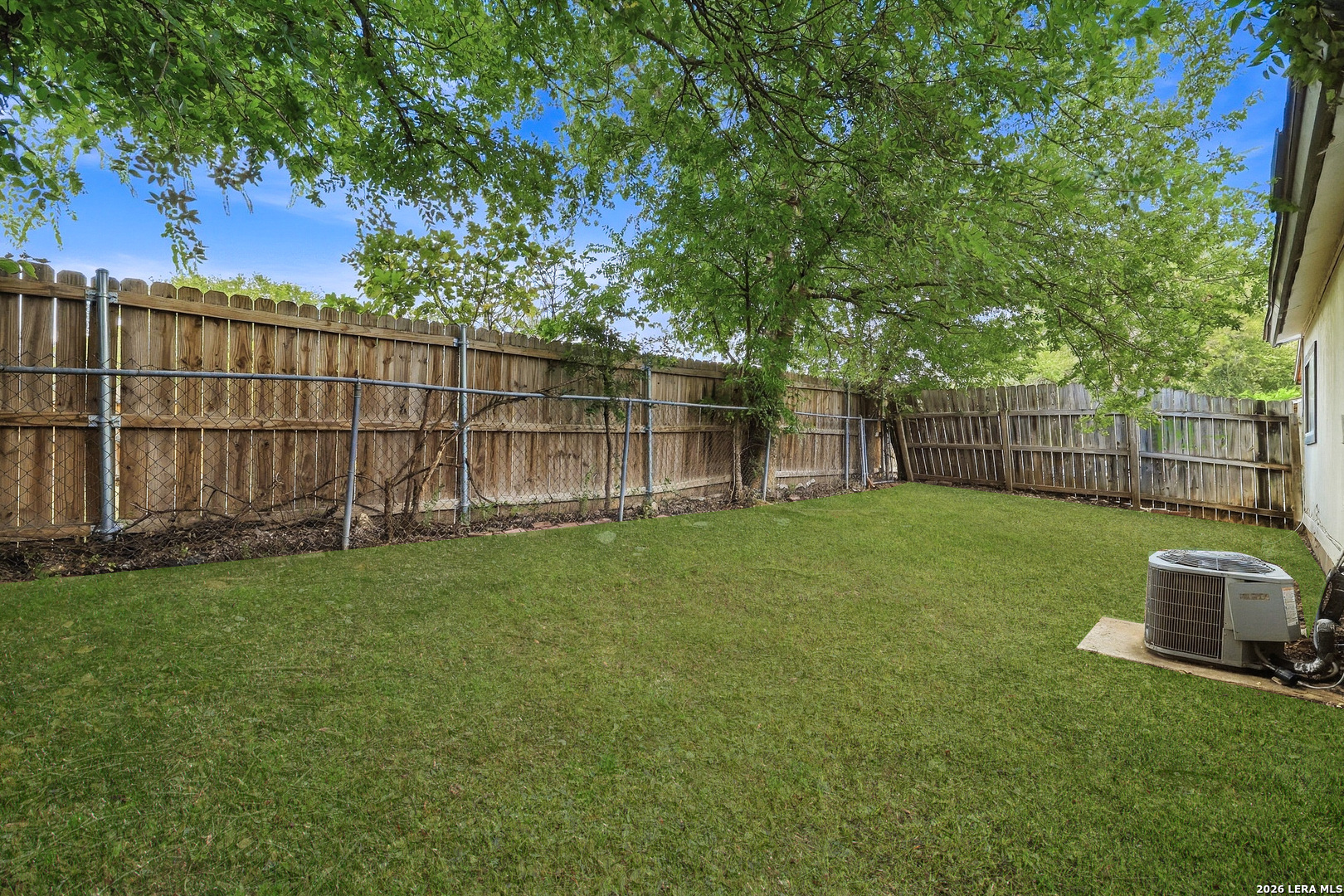 9982 Misty Plain Drive San Antonio TX 78245