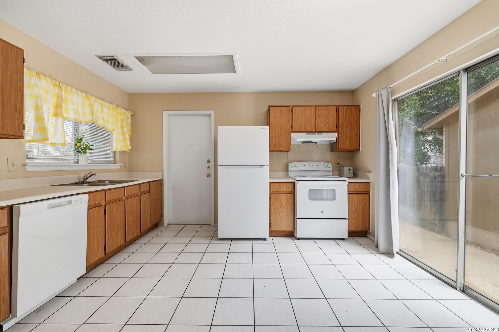 9982 Misty Plain Drive San Antonio TX 78245