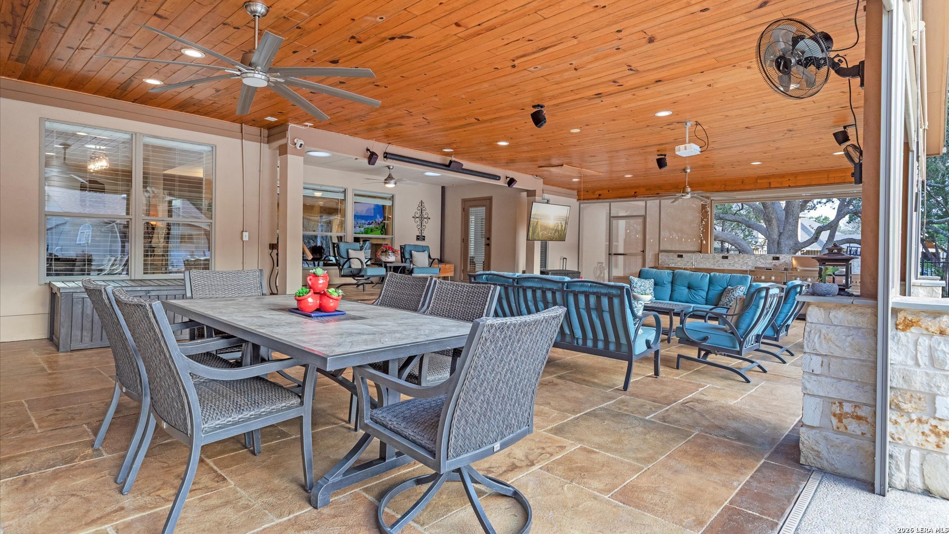 27511 Fels Mauer Boulevard New Braunfels TX 78132