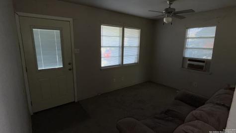 442 SW 41st San Antonio TX 78237